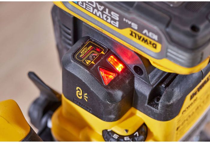 Фрезер акумуляторний безщітковий DeWALT DCW620H2