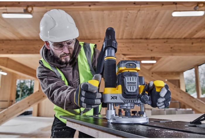 Фрезер акумуляторний безщітковий DeWALT DCW620H2