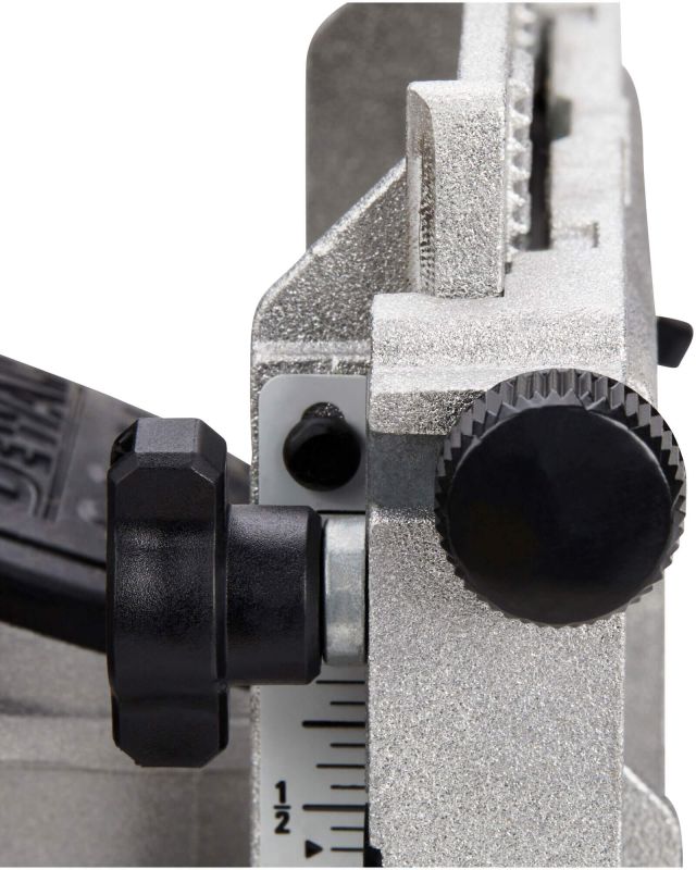 Фрезер акумуляторний безщітковий DeWALT DCW682P2