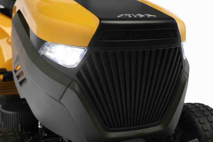 Трактор садовий акумуляторний STIGA Estate384e