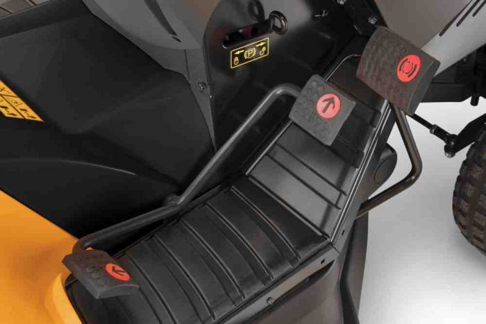 Трактор садовий бензиновий STIGA Estate7102w_Special