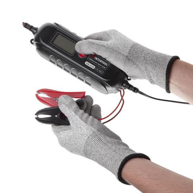 Зарядное устройство 6/12 В, 0.8/3.8 А, 230 В, зимний режим зарядки, дисплей, максимальная емкость заряжаемого аккумулятора 1.2-120 А/ч INTERTOOL AT-3023