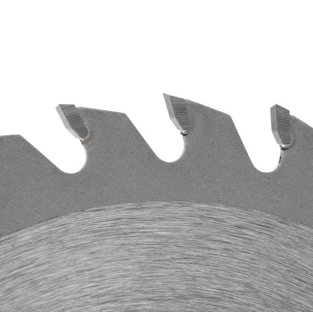 Диск пильный по дереву с твердосплавными напайками 115*22.2*1.4 мм, 30 зубьев INTERTOOL CT-3012