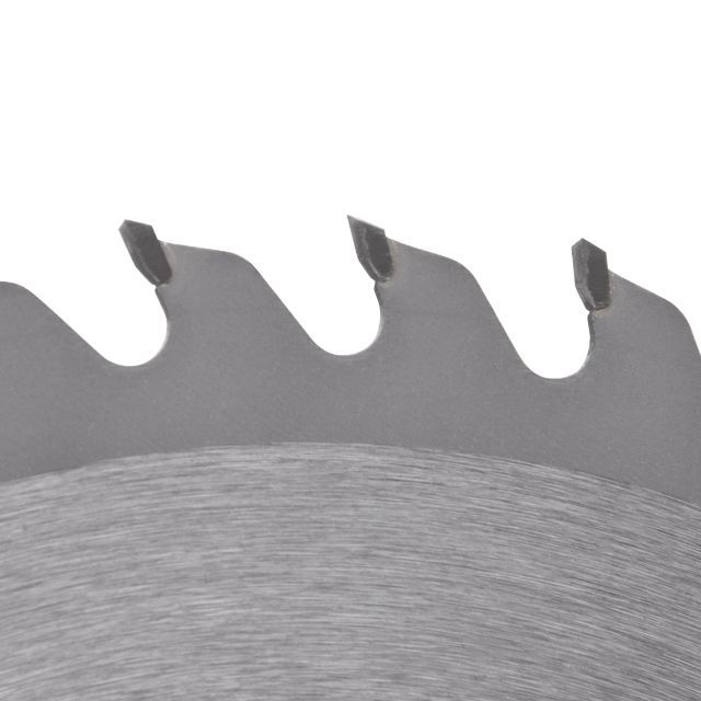 Диск пильный по дереву с твердосплавными напайками 180*22.2*1.5 мм, 40 зубьев INTERTOOL CT-3043