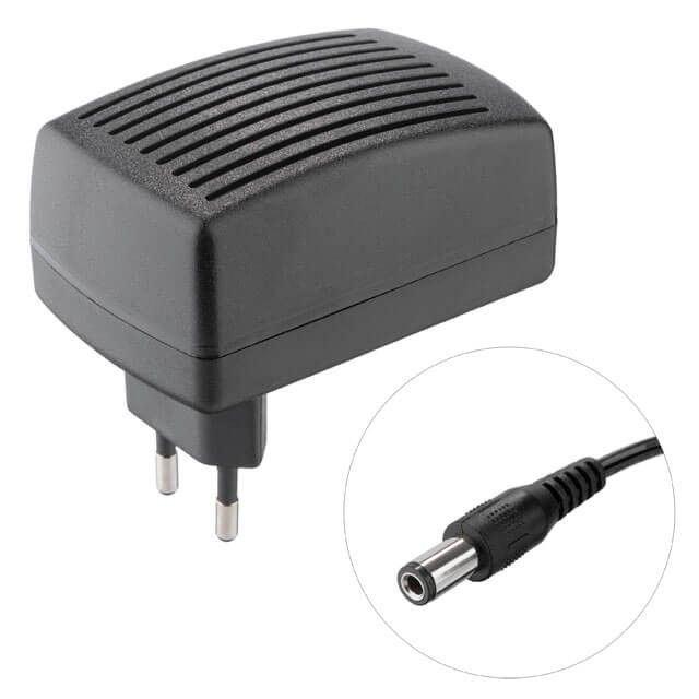 Дрель-шуруповерт аккумуляторная 18 В, 17 Нм, 0-700 об/мин, 0.8-10 мм, Li-Ion, 1.5 Ач INTERTOOL DT-0315