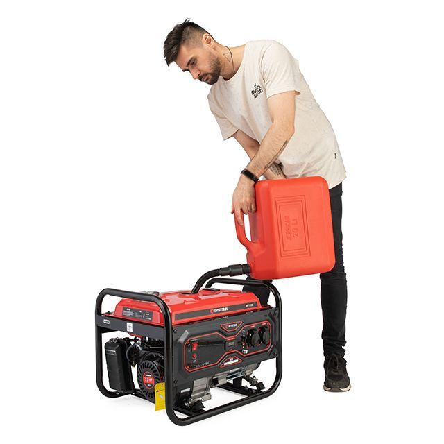 Генератор бензиновый 2,8/3 кВт, 220 В, 15 л, ручной старт, медная обмотка, STORM INTERTOOL DT-1130