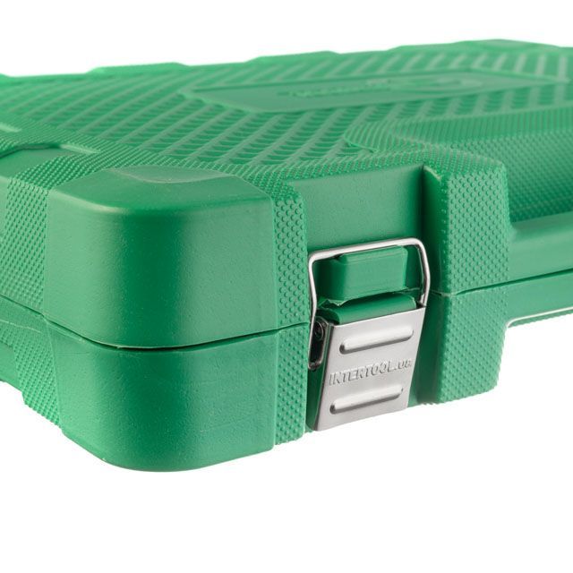 Набор инструментов 1/2" & 1/4" 77ед (гол.4-32мм, кл.комб,7-19мм,кл.шарн.8-15мм) INTERTOOL ET-6077SP