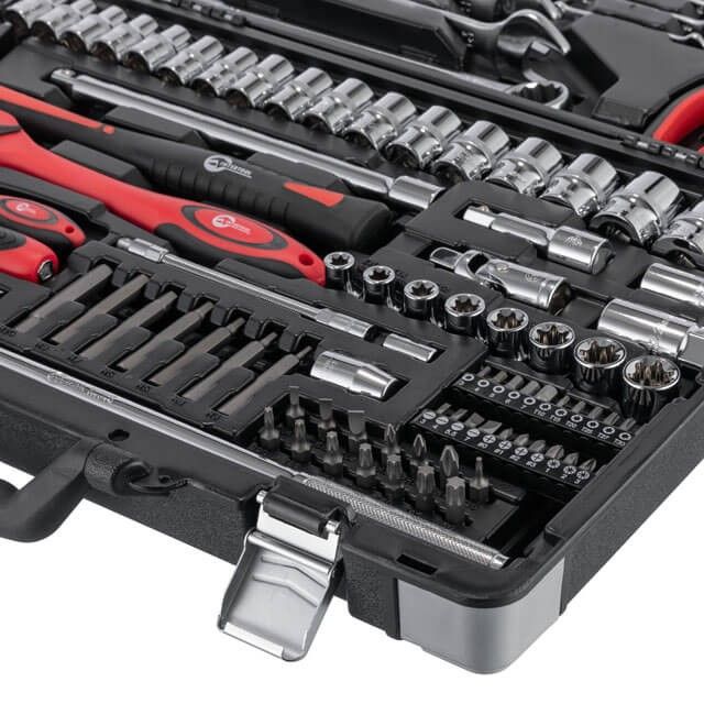 Профессиональный набор инструментов 1/4" & 1/2", 119 ед. INTERTOOL ET-7119