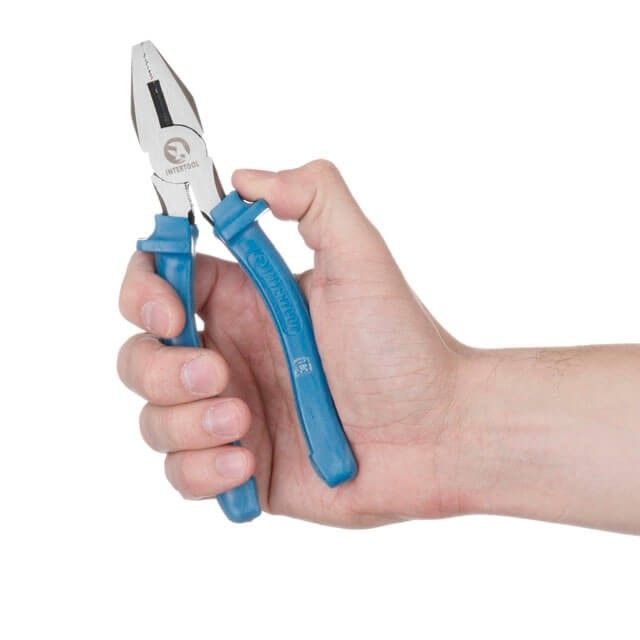 Плоскогубцы 180 мм INTERTOOL HT-0102