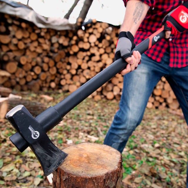 Колун кованый 2500 г, ручка из фибергласса INTERTOOL HT-0273