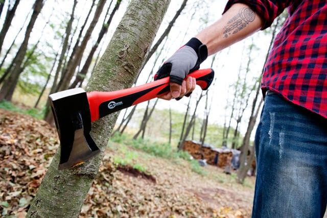 Колун кованый 1000 г, ручка из фибергласса INTERTOOL HT-0274