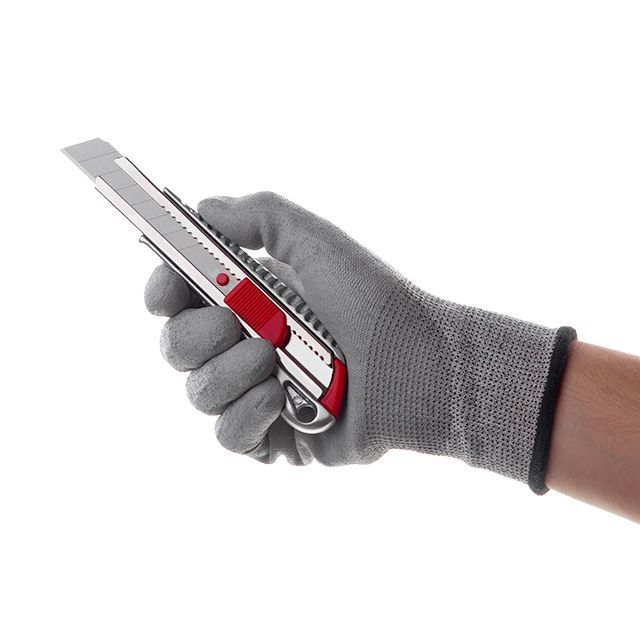 Нож сегментный 18 мм, металлическая направляющая, противоскользящий корпус INTERTOOL HT-0504