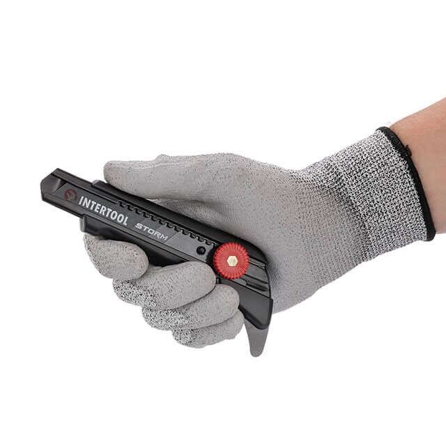 Нож сегментный 18 мм, для линолеума, металлическая направляющая, винтовая фиксация, STORM INTERTOOL HT-0539