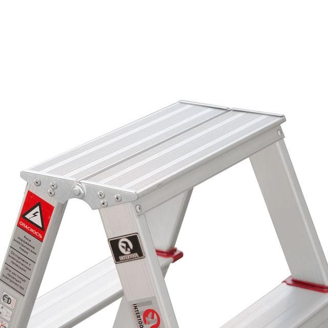 Стремянка алюминиевая двусторонняя 5 ступени, высота 1094 мм INTERTOOL LT-1105