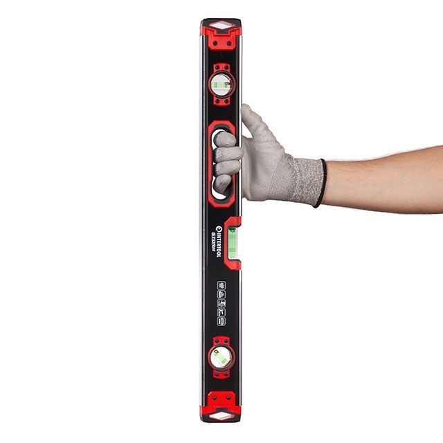 Уровень строительный усиленный 600 мм INTERTOOL MT-1506