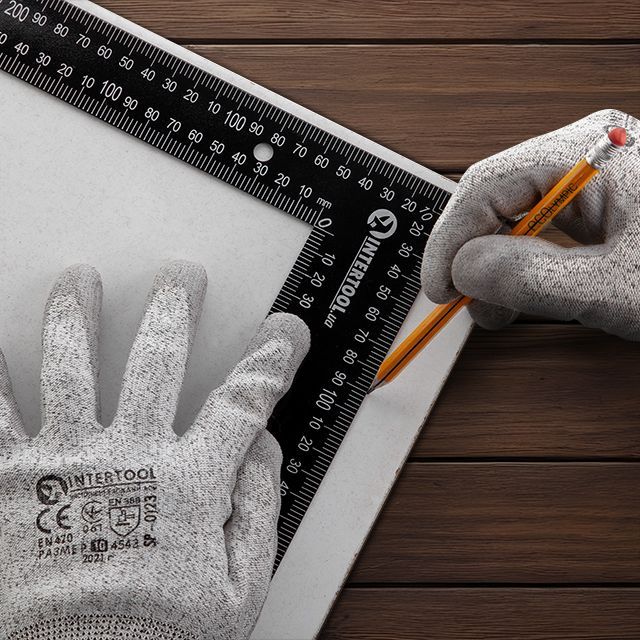 Угольник строительный 600*400 мм INTERTOOL MT-2060
