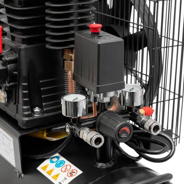 Компрессор 50 л, 1.8 кВт, 220 В, 10 атм, 250 л/мин INTERTOOL PT-0011