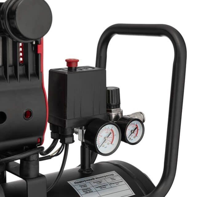 Компрессор 24 л, 1.1кВт, 220В, 8атм, 160 л/мин, 1400 об/мин, малошумный, безмасляный, 2 цилиндра INTERTOOL PT-0026