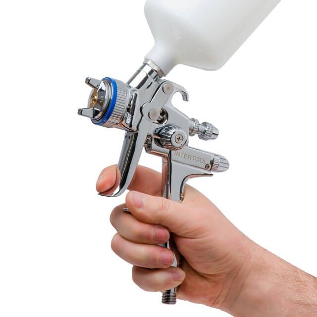Краскопульт пневматический HVLP II Digital профессиональный, форсунка 1.3 мм, верхний пластиковый бачок 600 мл, 2 бар INTERTOOL PT-0105D