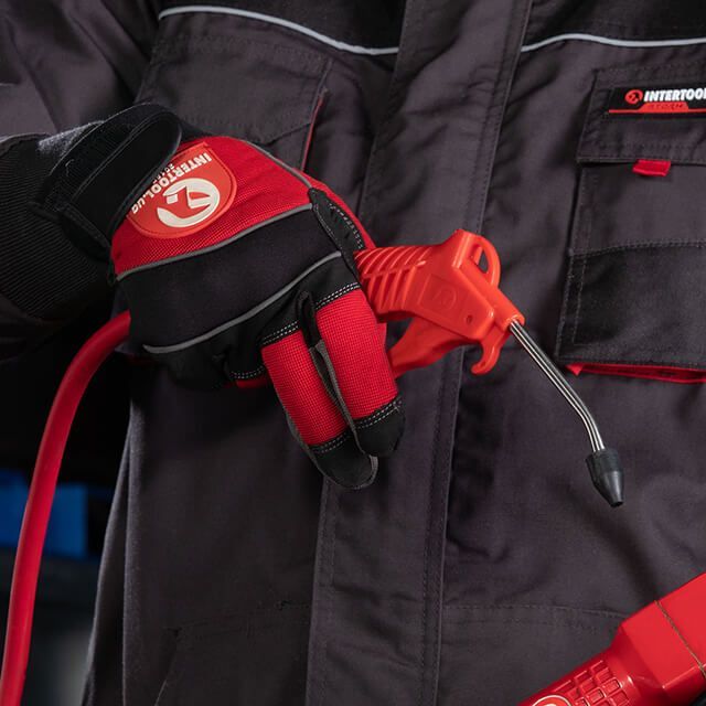 Пистолет продувочный, пластиковый, насадка: 100 мм INTERTOOL PT-0805