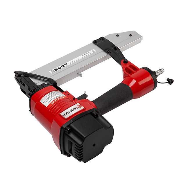 Степлер пневматический под скобу 10.8*50 мм INTERTOOL PT-1615