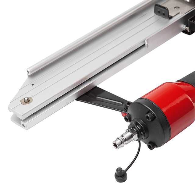 Степлер пневматический под скобу 10.8*50 мм INTERTOOL PT-1615