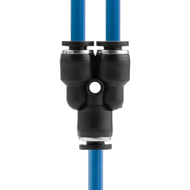 Цанговое соединение Y-образное для полиуретановых и др. шлангов 4 мм INTERTOOL PT-2370