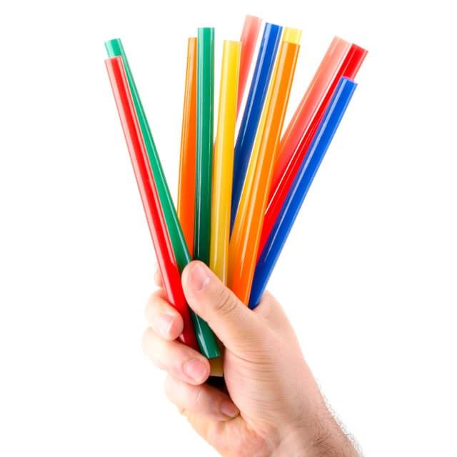 Комплект цветных клеевых стержней 11.2*200 мм, 12 ед. INTERTOOL RT-1028