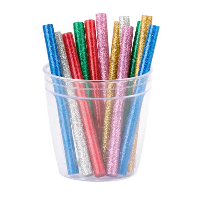 Комплект цветных перламутровых клеевых стержней 7.4*100 мм, 12 ед. INTERTOOL RT-1033