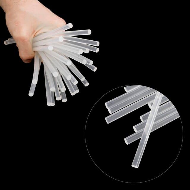 Комплект прозрачных клеевых стержней 7.4*200 мм, 1 кг INTERTOOL RT-1036