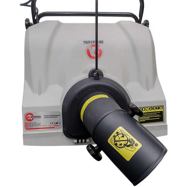 Снегоуборщик электрический, 1.6 кВт, рабочая ширина 500 мм, с регулировкой направления выброса снега INTERTOOL SN-1600