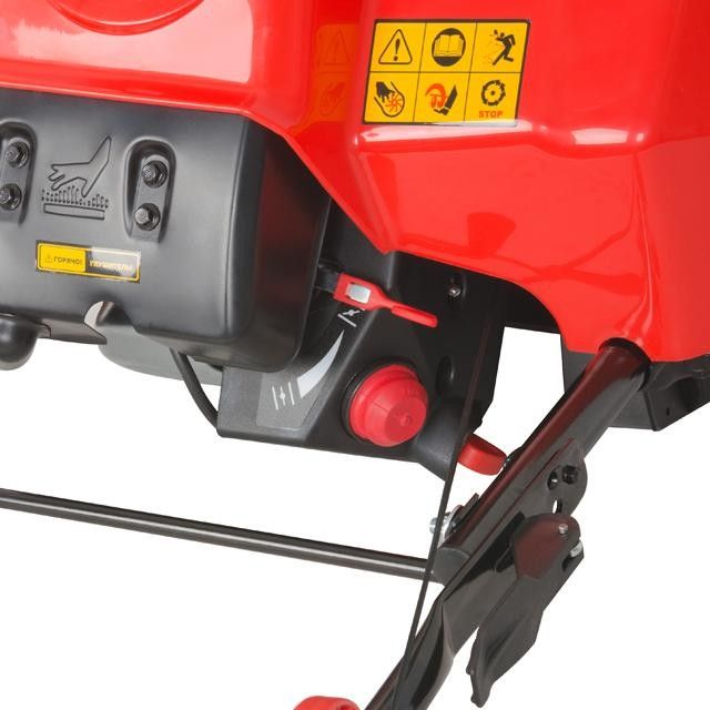 Снегоуборщик бензиновый, 2.2 л.с. / 1.65 кВт, высота/ширина захвата 300/460 мм INTERTOOL SN-4000