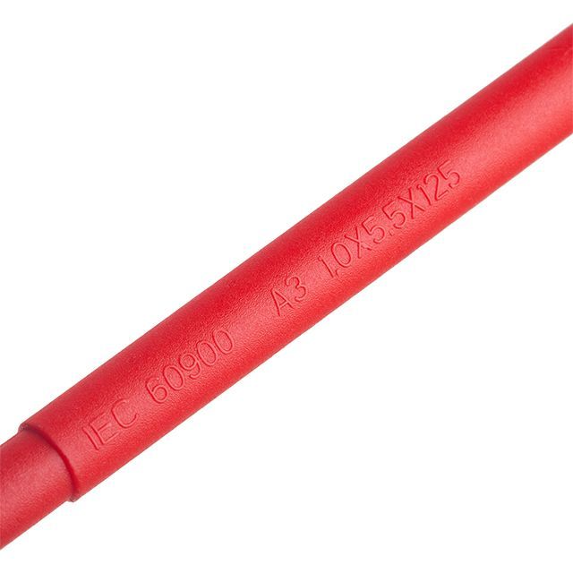 Отвертка изолированная шлицевая 1*5,5 мм, 125 мм, 1000 В INTERTOOL VT-3206