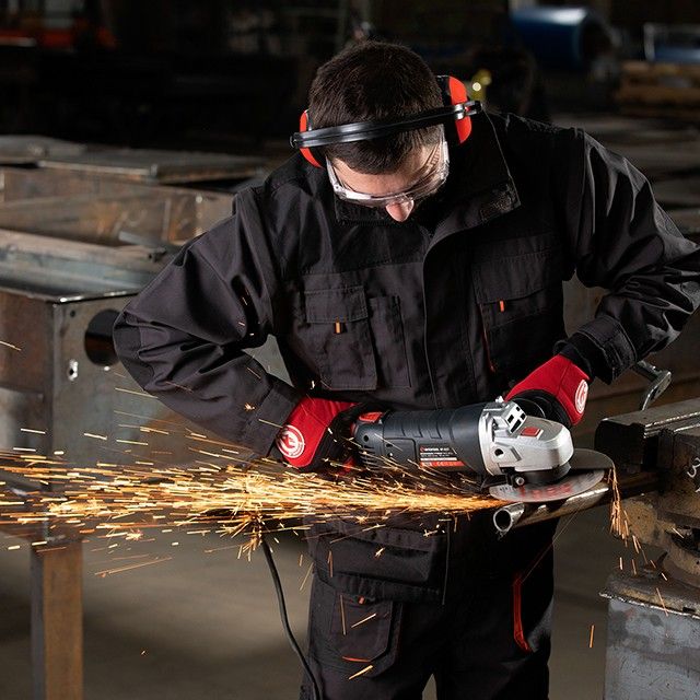 Шлифмашина угловая, 1800 Вт, диаметр круга 180 мм, 8000 об/мин, плавный пуск INTERTOOL WT-0227