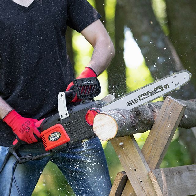 Пила цепная электрическая 2400 Вт, шина 40 см, плавный пуск, SDS-система натяжки цепи, прямой двигатель. INTERTOOL WT-0625