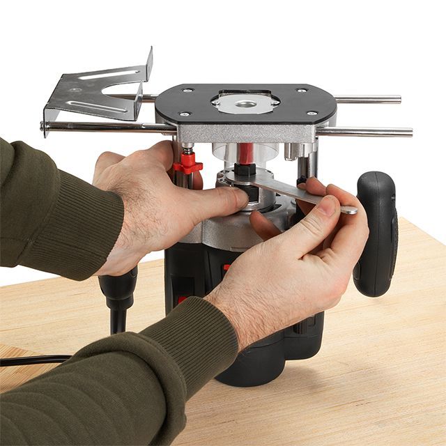 Фрезер, 1200 Вт, 16000-30000 об/мин, цанга 6, 8 мм, кейс INTERTOOL WT-0920