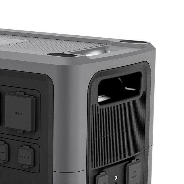 Станция зарядная портативная 2.4 кВт, 2048 Втч, LiFeP04, беспроводная зарядка, съемный повербанк, STORM INTERTOOL WT-7013