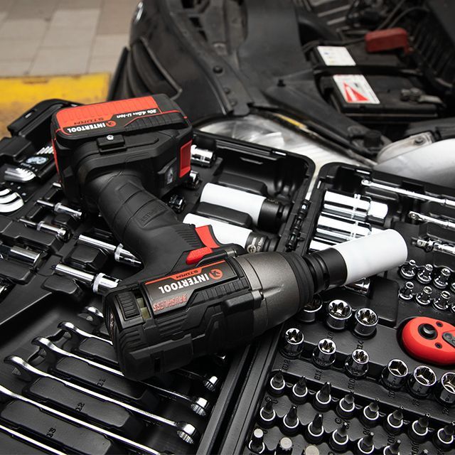 Гайковерт ударный аккумуляторный с бесщеточным двигателем 20 В, 300 Nm, 0-2500 об/мин, 0-3000 уд/мин, 1/2", без ЗУ и АКБ INTERTOOL WT-9364