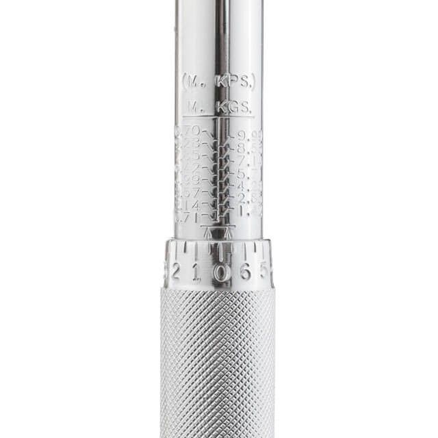 Динамометрический ключ 3/8", 7-105 Нм INTERTOOL XT-9003