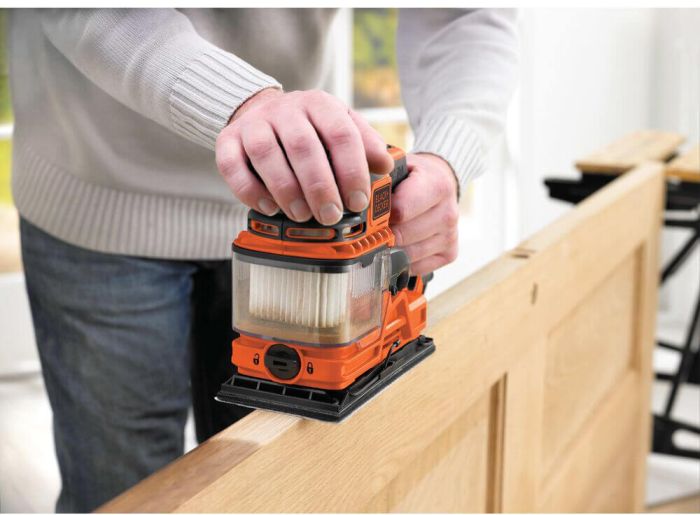 Шліфмашина вібраційна мережева BLACK+DECKER KA330EKA