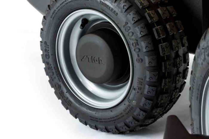 Райдер бензиновий STIGA Park300LC