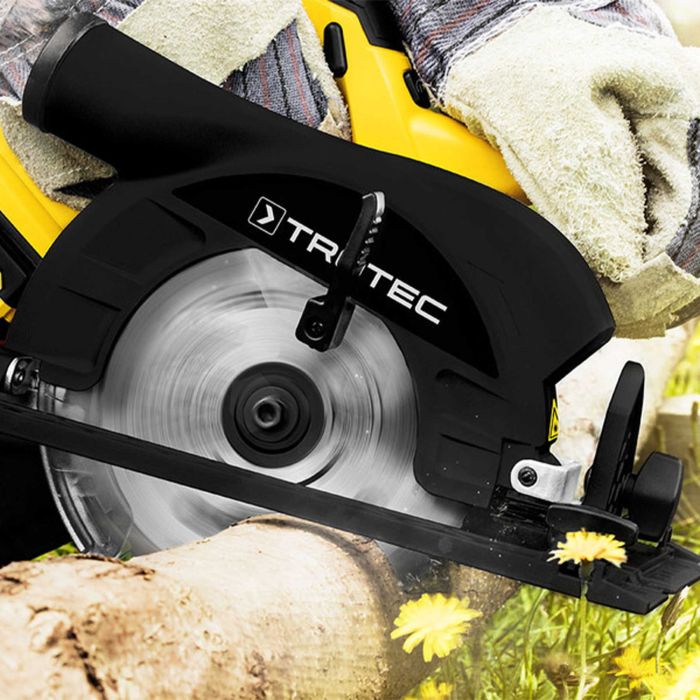 Пила циркулярна акумуляторна Trotec PCSS 10-20V + кейс (4430000110)