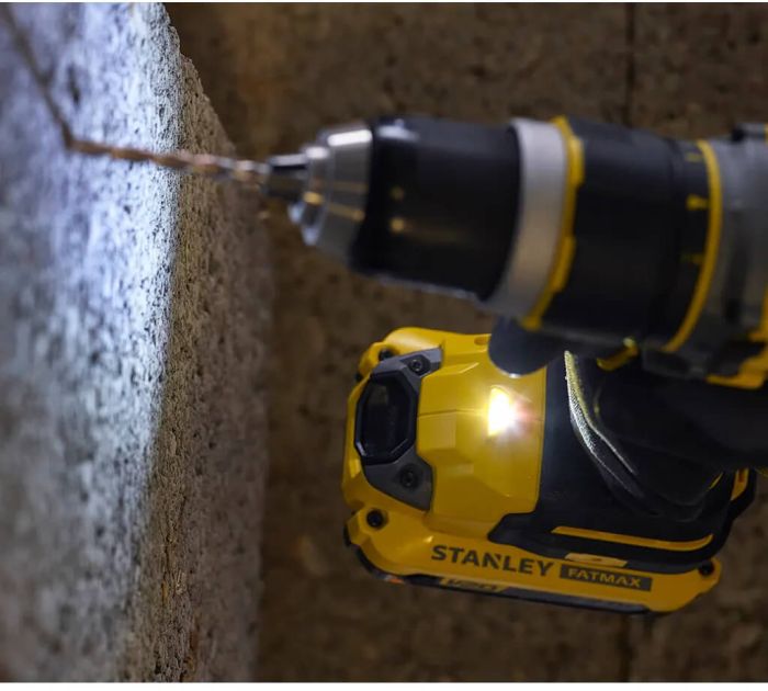 Дриль-шурупокрут ударний акумуляторний безщітковий STANLEY FATMAX SFMCD721B