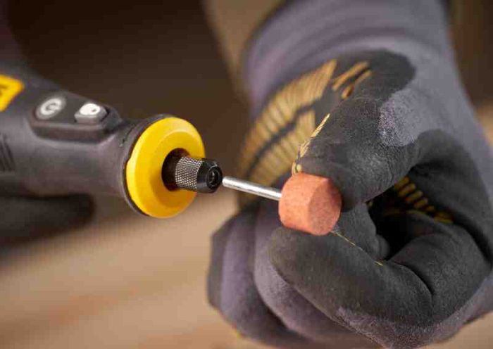 Міні-прямошліфувальна машина STANLEY FATMAX SFMCE030B