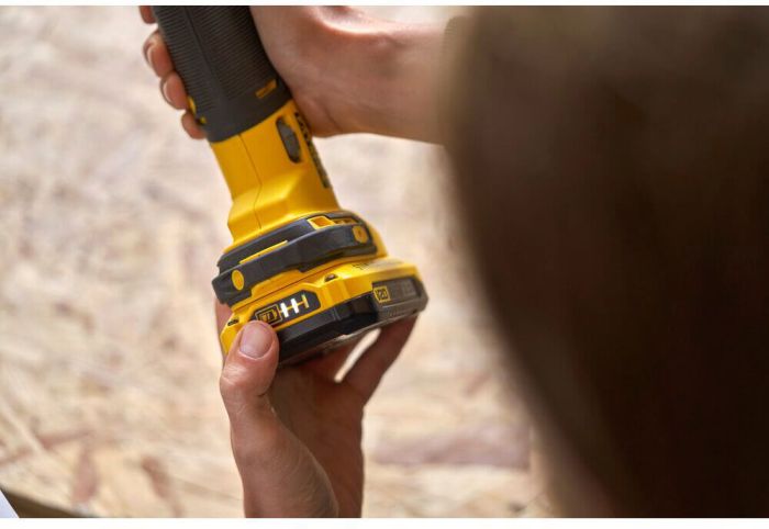 Багатофункціональний інструмент акумуляторний STANLEY FATMAX SFMCE500D2K