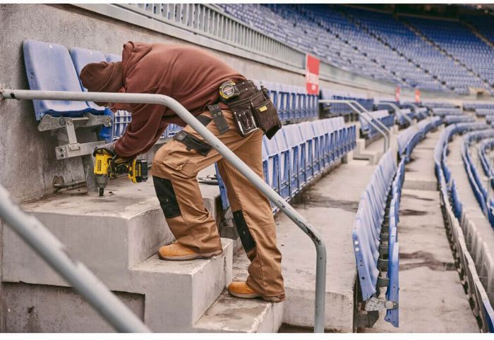 Гайковерт ударний акумуляторний STANLEY FATMAX SFMCF940M1