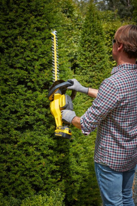 Кущоріз акумуляторний STANLEY FATMAX SFMCHT855M1