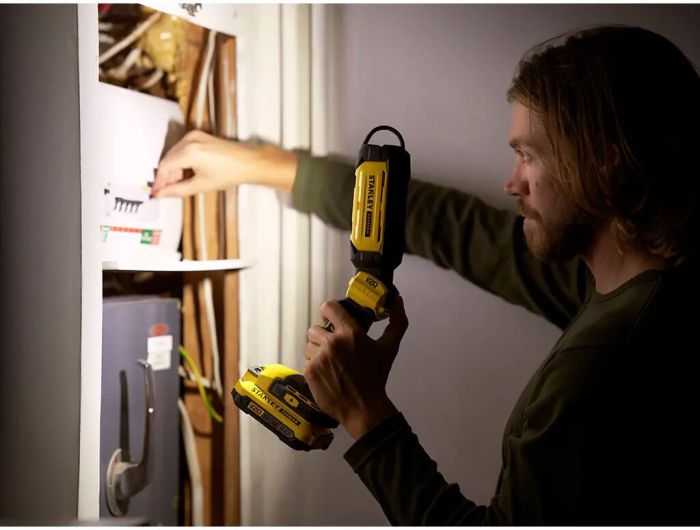 Ліхтар світлодіодний акумуляторний STANLEY FATMAX SFMCL050B