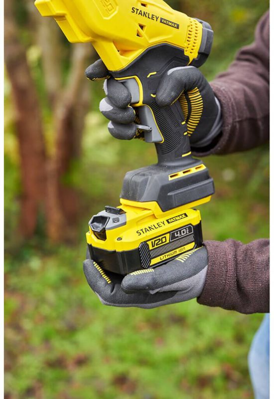 Ножиці садові - секатор акумуляторний STANLEY FATMAX SFMCPP32M1