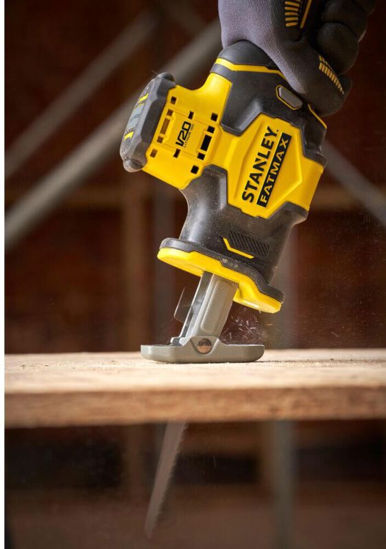 Пила шабельна акумуляторна STANLEY FATMAX SFMCS305B